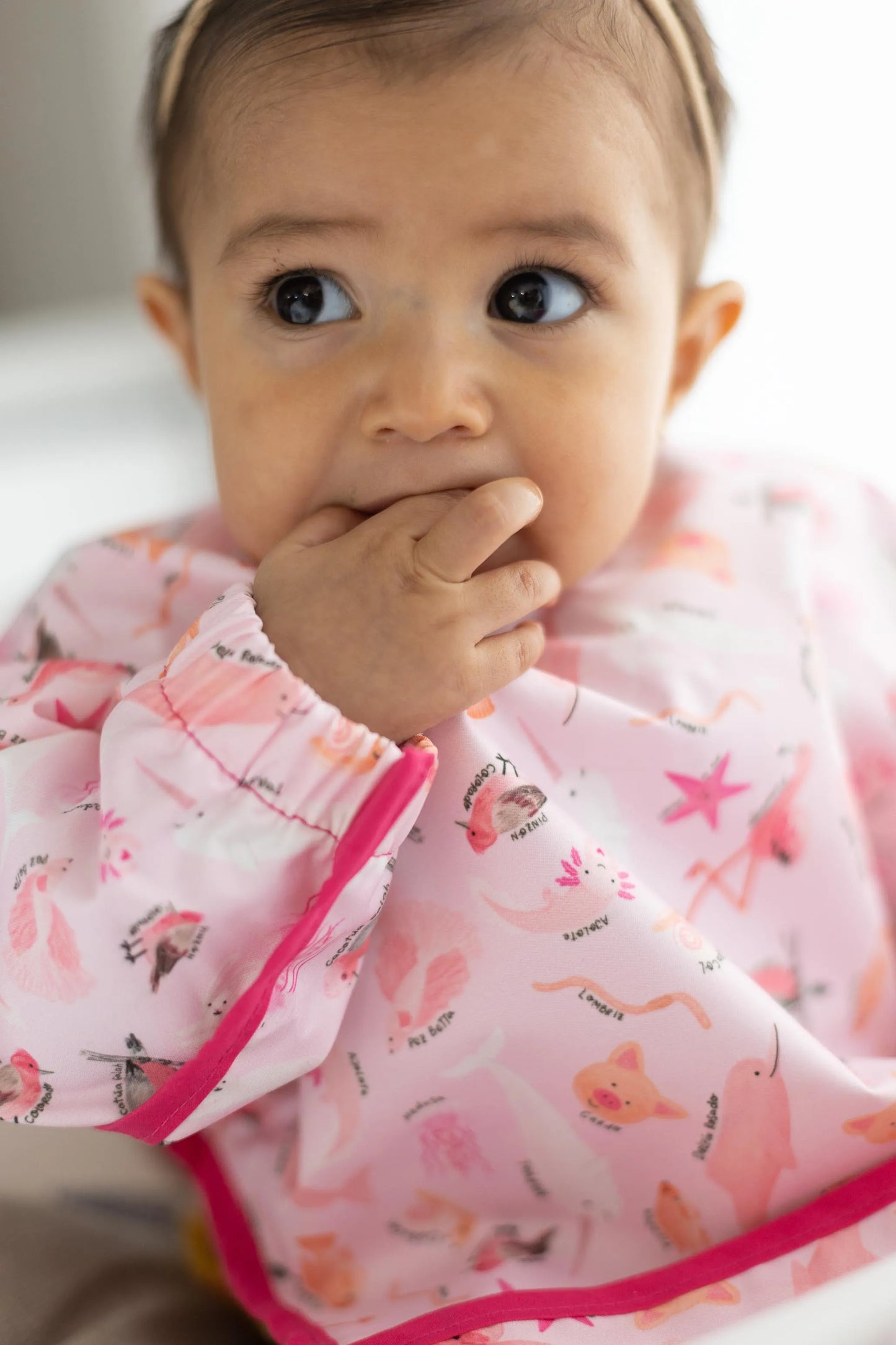 Babero Manga Larga 6-18 meses – Rosado 💕